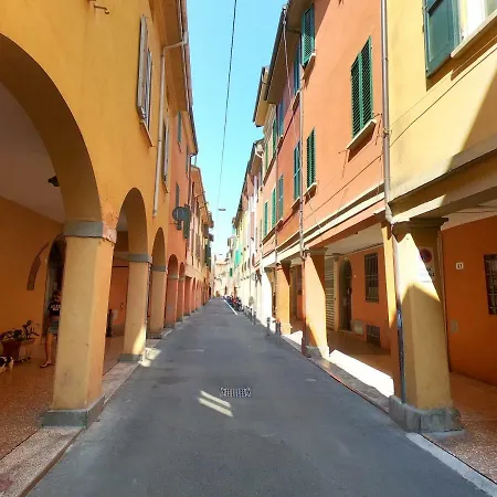In Centro Storico A Apartament Bolonia